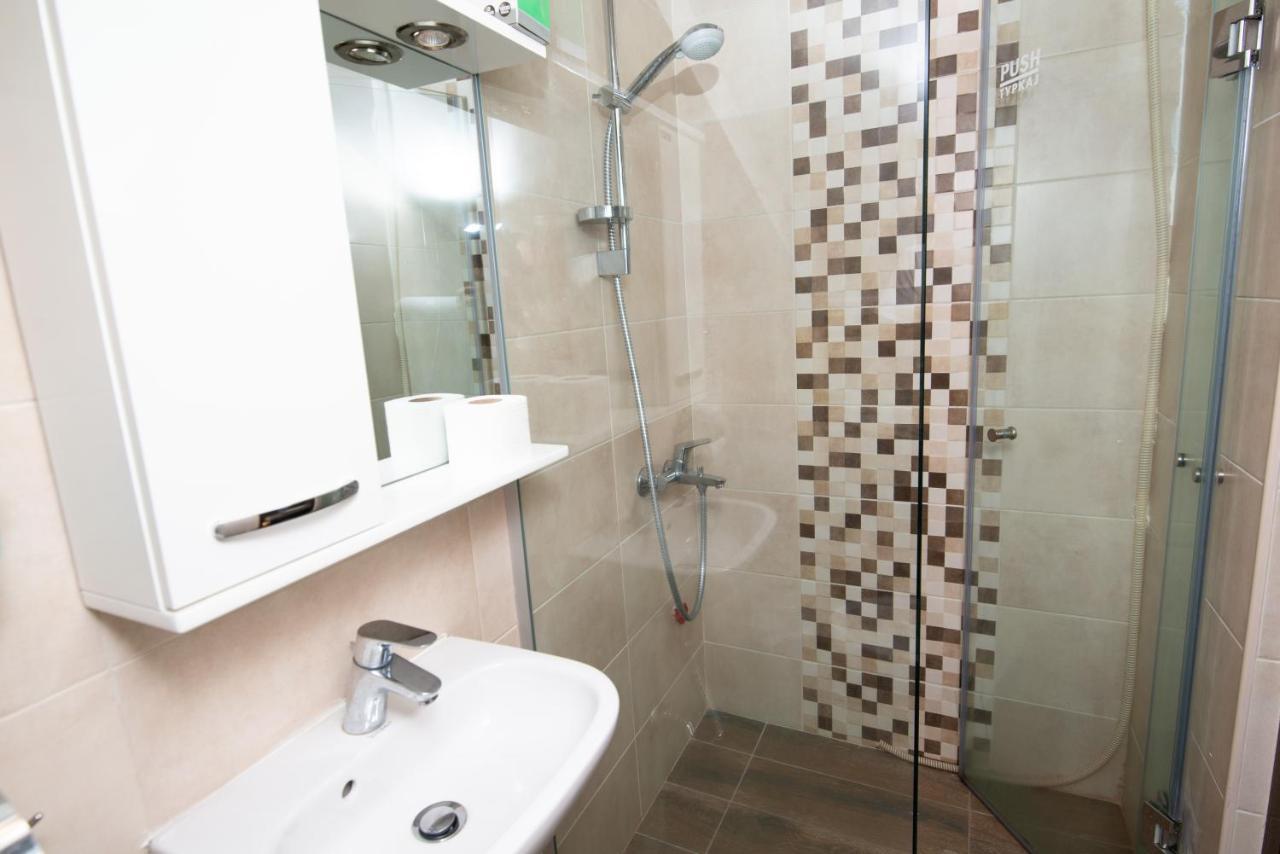 Stone Bridge Apartments Bitola Bagian luar foto